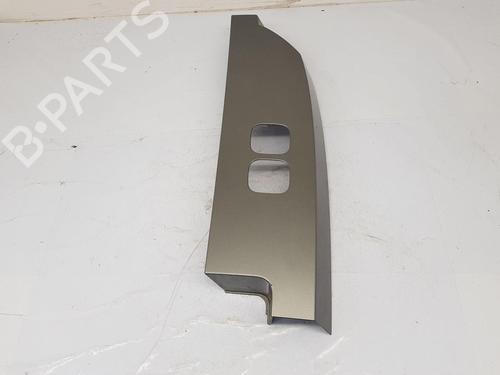 other-land-rover-defender-station-wagon-l663-2019-36308180 main image
