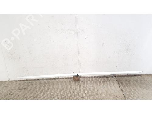 Used Right sideskirt Right sideskirt 38327263 38327263