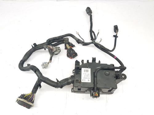 Used Fuse box Fuse box 38778739 38778739
