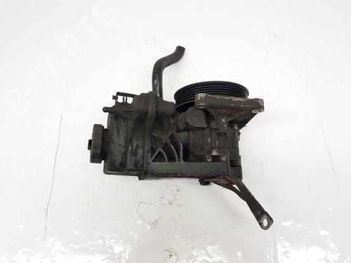 Used Steering pump MERCEDES-BENZ SPRINTER 3,5-t Van (B906) 314 CDI (906.631, 906.633, 906.635, 906.637) (143 hp) 31723066