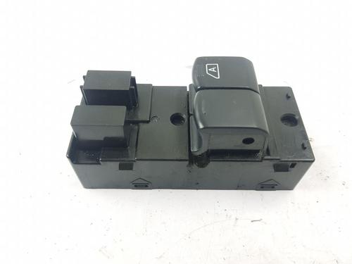 Højre fortil elrude kontakt NISSAN NV200 Van 1.5 dCi 90 (M20, M20N, M20M) (90 hp) 31722928