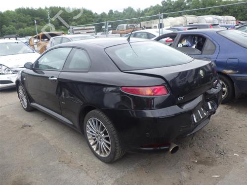 Rear parcel shelf ALFA ROMEO GT (937_) 2.0 JTS (937CXH1A, 937CXH11) | BP22684105C85 
