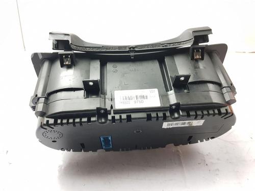 Instrument cluster VW SCIROCCO III (137, 138) 2.0 TDI | BP32509722C47 