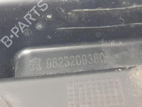 Rear bumper bracket PEUGEOT 208 II (UB_, UP_, UW_, UJ_) 1.2 PureTech 100 | BP29575642C159 