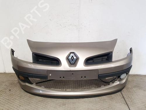 Used Front bumper RENAULT CLIO III Grandtour (KR0/1_) 1.5 dCi (KR0F) (86 hp) 30402885