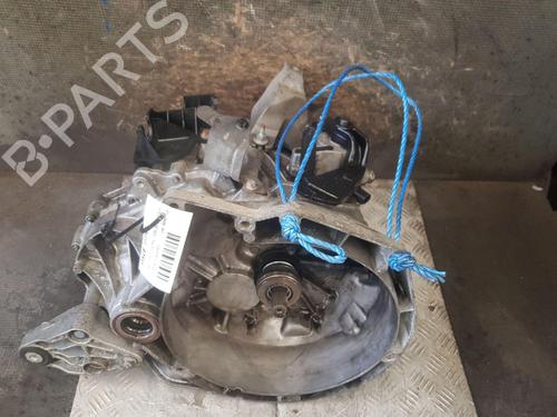 Used Gearbox Gearbox VOLVO V40 Hatchback (525) D2 (114 hp) 40036488 40036488