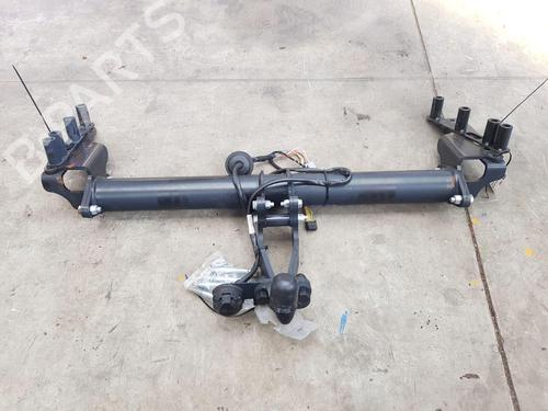 Used Tow ball/Mechanism LAND ROVER DISCOVERY SPORT (L550) 2.0 D 4x4 (180 hp) 28592792