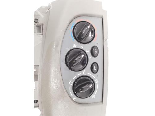 Climate control RENAULT TRAFIC II Van (FL) 2.0 dCi 115 (FL01, FL0U, FL00, FL0H, FL0M) | BP31663511I5