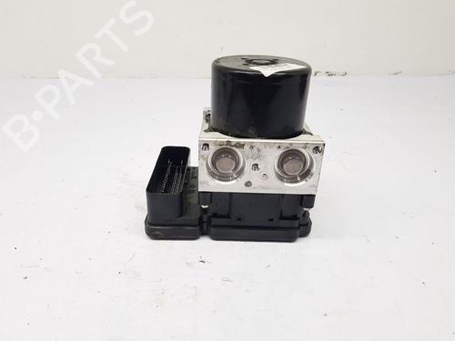 ABS pump VOLVO V40 Hatchback (525) T3 | BP30264457M43
