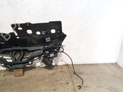 Grille RENAULT CLIO IV (BH_) 0.9 TCe 90 (BHNF, BHMA, BHMH, BHJK, BHJR) | BP29343308C40 