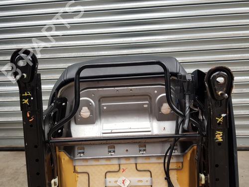Right front seat FORD FIESTA VI (CB1, CCN) 1.6 Ti | BP26903388C16 