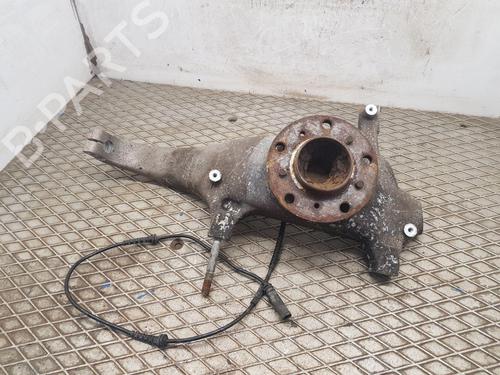 Used Right front steering knuckle Right front steering knuckle BMW 5 (F10) M5 (560 hp) 30580828 30580828