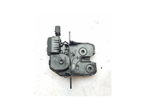 Used Tailgate lock RENAULT MEGANE III Hatchback (BZ0/1_, B3_) 1.6 16V (BZ1B, BZ1H) (110 hp) 23031750