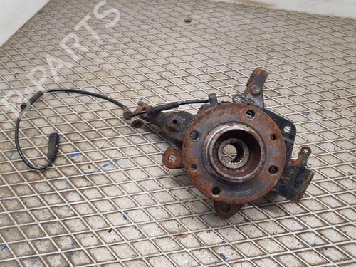 Used Left front steering knuckle RENAULT CLIO IV (BH_) 0.9 TCe 90 (BHNF, BHMA, BHMH, BHJK, BHJR) (90 hp) 30290397