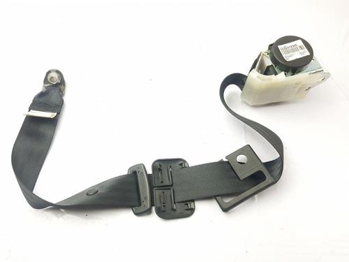 Used Rear center seatbelt NISSAN JUKE (F15) 1.5 dCi (110 hp) 32483931