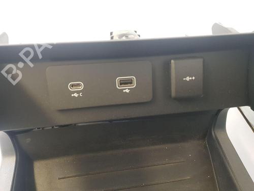 Middle console LAND ROVER DEFENDER Station Wagon (L663) | BP38440946I22 - Image 6