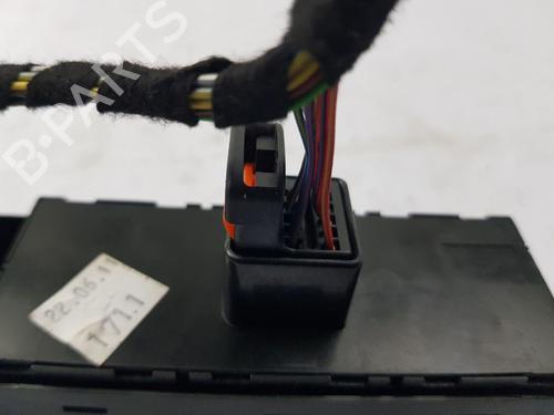 Right front window switch VW GOLF VI (5K1) 2.0 TDI | BP38271847I26 - Image 4