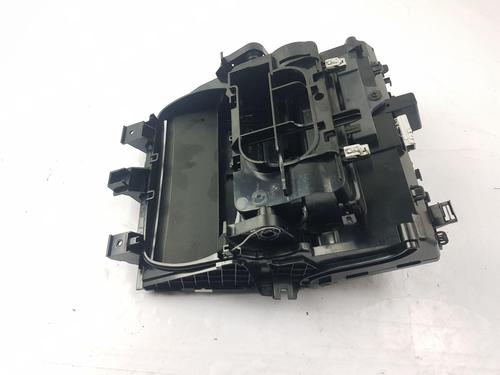 Ashtray BMW i4 (G26) M50 xDrive | BP30948618I30 