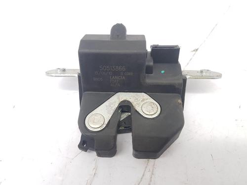 Bagklap lås ALFA ROMEO MITO (955_) 1.4 Turbo MultiAir (955AXM1A, 955AXR11) (135 hp) 31690815