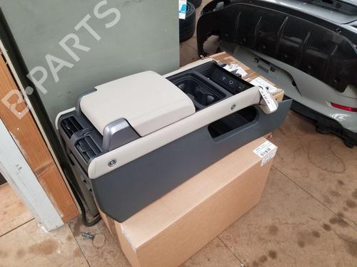 Armlæn LAND ROVER DEFENDER Station Wagon (L663) D300 MHEV 4x4 | BP32149254I20 