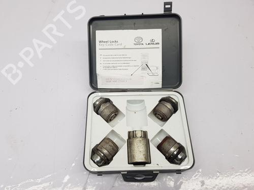 other-toyota-rav-4-v-_a5_-_h5_-2018-32097974 main image