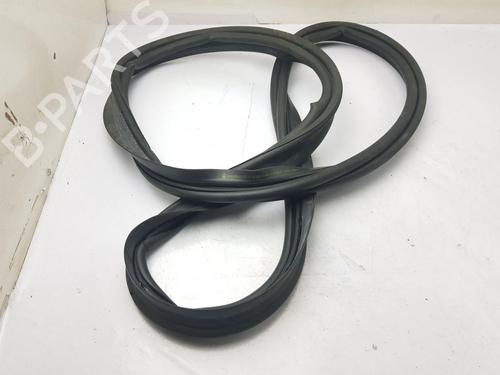 Used Rubber door seal Rubber door seal MERCEDES-BENZ AMG GT Roadster (R190) GT (190.477) (476 hp) 36281032 36281032