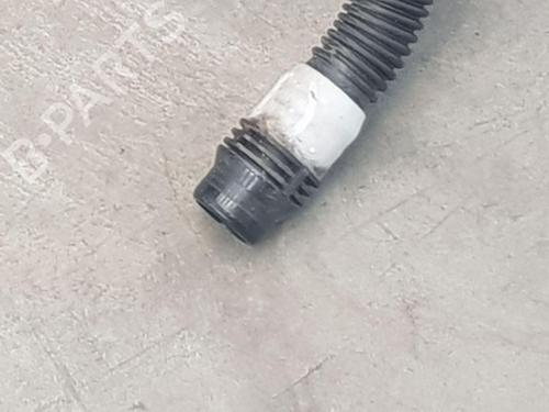 Pipe TESLA MODEL Y (5YJY) EV Performance All-wheel Drive | BP35772028M125 - Image 39
