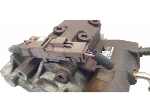 Fuel pump LAND ROVER DISCOVERY III (L319) 2.7 TD 4x4 | BP27579777M76 
