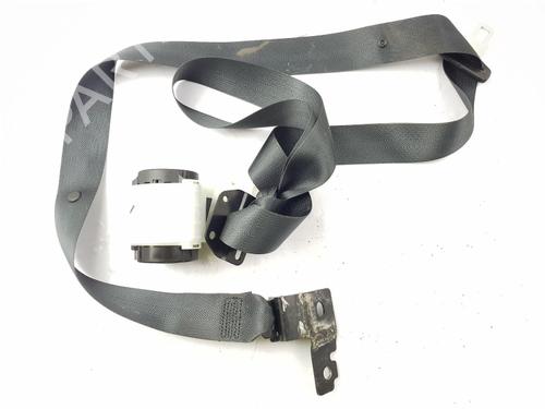 rear-center-seatbelt-nissan-juke-f15-2010-2011-2012-2013-2014-2015-2016-2017-2018-2019-40235069 main image