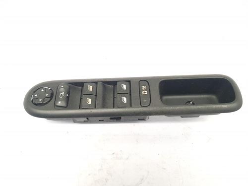 Used Right front window switch PEUGEOT 3008 I MPV (0U_) 2.0 HDi 150 / BlueHDi 150 (150 hp) 28284030