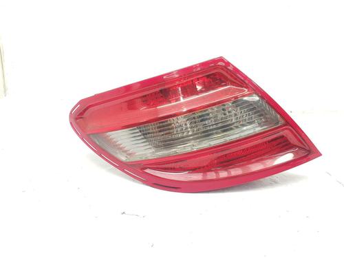 left-taillight-mercedes-benz-c-class-w204-2007-2008-2009-2010-2011-2012-2013-2014-2015-33329880 main image