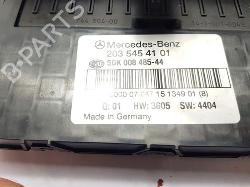 Fuse box MERCEDES-BENZ C-CLASS Coupe (CL203) C 180 Kompressor (203.746) | BP28283853E1 