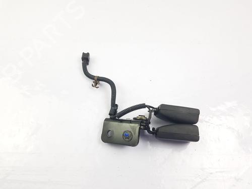 Used Seat buckle HONDA CIVIC VIII Hatchback (FN, FK) 2.2 CTDi (FK3) (140 hp) 24531425