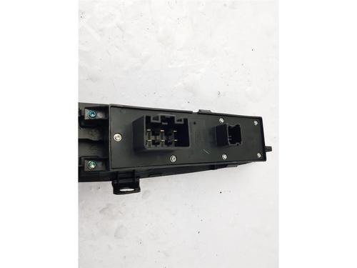 Right front window switch FORD FOCUS III 1.6 TDCi | BP39139204I26 - Image 3