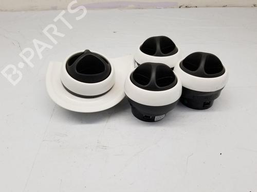 Air vent SMART FORFOUR Hatchback (453) 1.0 (453.042, 453.043) | BP36144277I21 - Image 2