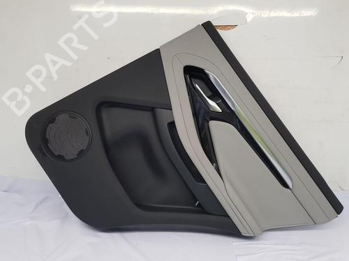 Guarnecido trasero derecho LAND ROVER RANGE ROVER EVOQUE (L551) 2.0 D150 (150 hp) 31691185