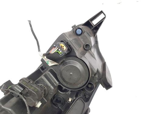 Right headlight PEUGEOT 2008 I (CU_) 1.6 HDi | BP32127482C29 