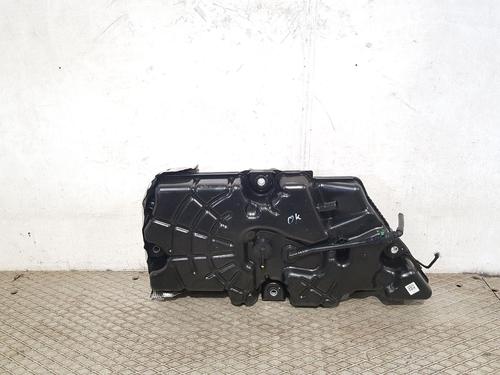 Used AdBlue tank DACIA DUSTER (HM_) 1.5 dCi 115 4x4 (114 hp) 30184741