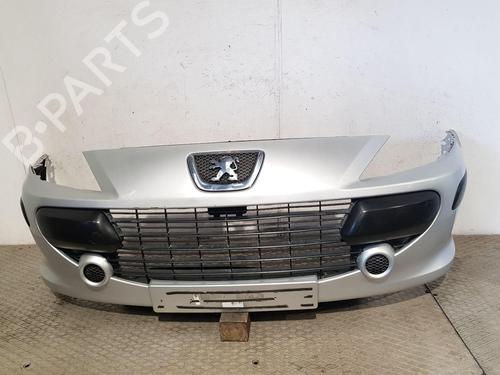 Used Front bumper Front bumper 33834035 33834035