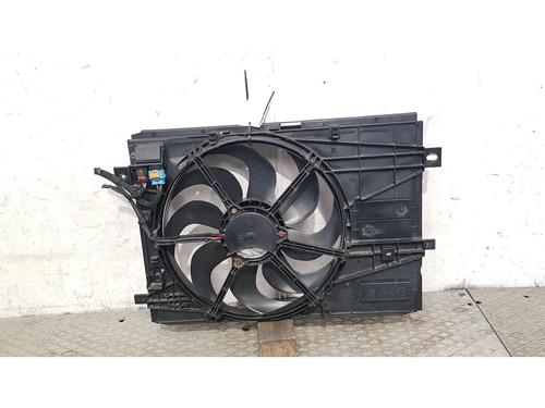 radiator-fan-citroen-c4-picasso-ii-2013-37523063 main image