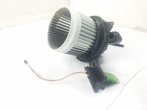 Heater blower motor DACIA SANDERO II 1.5 dCi | BP31933099M62