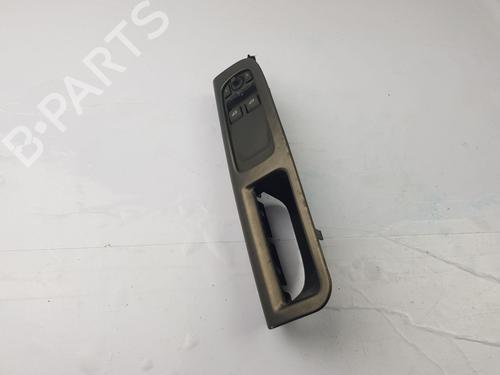 Used Right front window switch Right front window switch VOLVO C30 (533) T5 (230 hp) 26135004 26135004