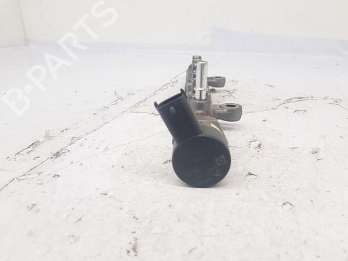 Injection rail JAGUAR XF II (X260) 2.0 D | BP33677650M98 - Image 3