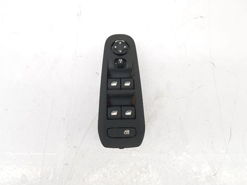 Used Right front window switch Right front window switch PEUGEOT 308 II (LB_, LP_, LW_, LH_, L3_) 1.6 GTi PureTech 263 (L3EGXP) (263 hp) 33246859 33246859