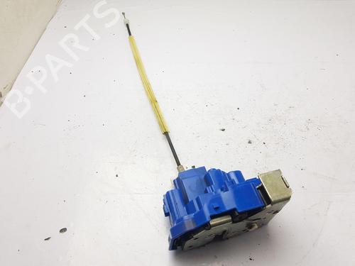 Højre bagtil lås Højre bagtil lås FIAT 500L (351_, 352_) 1.3 D Multijet (199LXY1A, 199LXY11) (84 hp) 34253683 34253683