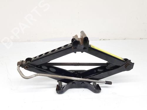 Jack Kit Jack Kit FORD FOCUS II (DA_, HCP, DP) 1.6 TDCi (90 hp) 35967087 35967087