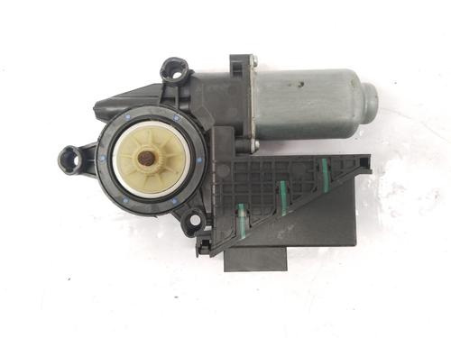 Used Right front window motor Right front window motor SKODA FABIA I (6Y2) 1.2 (64 hp) 39031931 39031931
