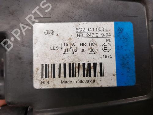 Right headlight VW POLO IV (9N_, 9A_) 1.2 | BP29229640C29 