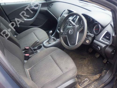 Brugte VAUXHALL ASTRA Mk VI (J) (P10)  1.6  4528900