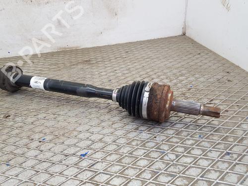Right front driveshaft TOYOTA AURIS (_E18_) 1.8 Hybrid (ZWE186_, ZWE186R) | BP26692600M39 